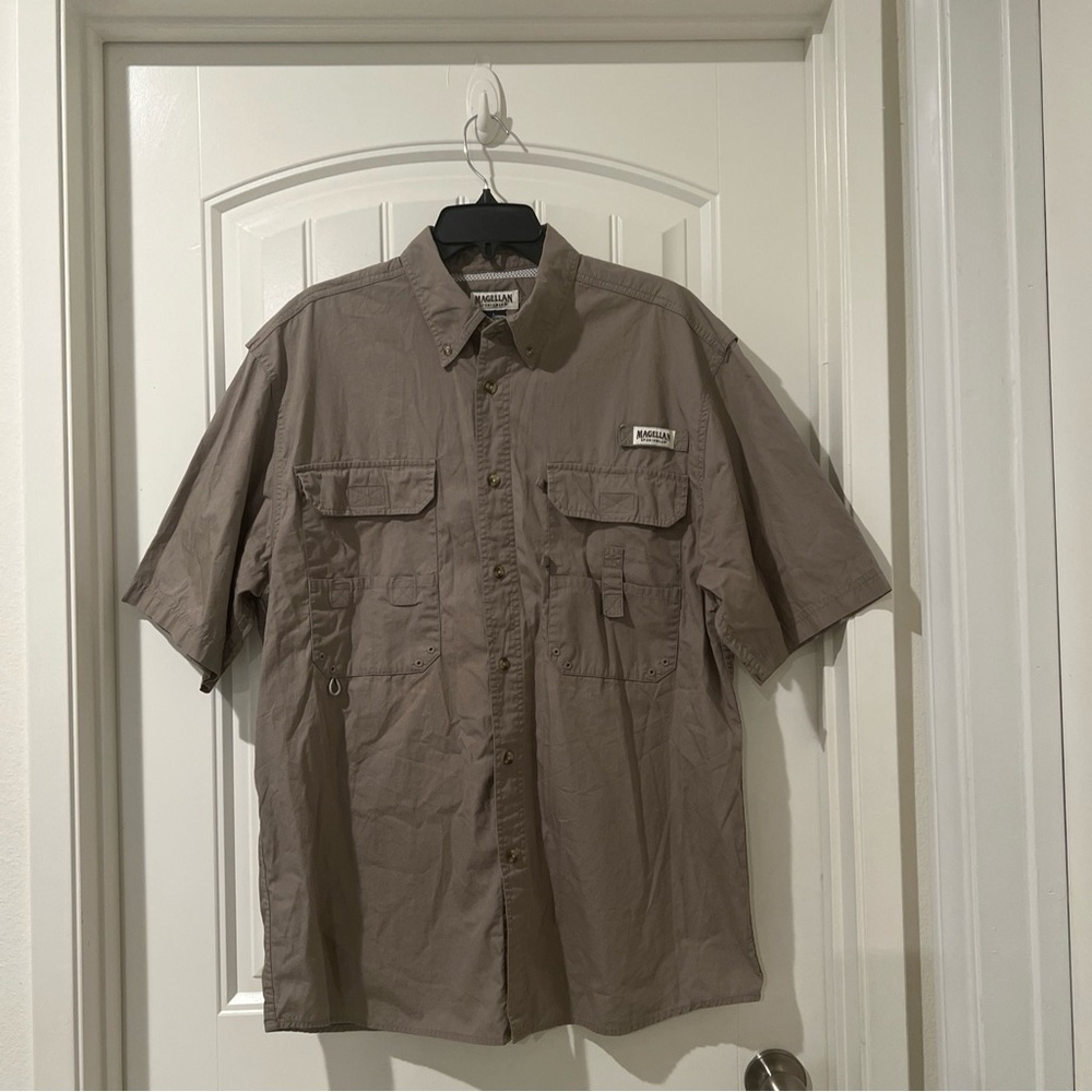 NWOT Magellan Sportswear Men's sz LG Khaki Tan Vented Fishing Hiking SS Shirt